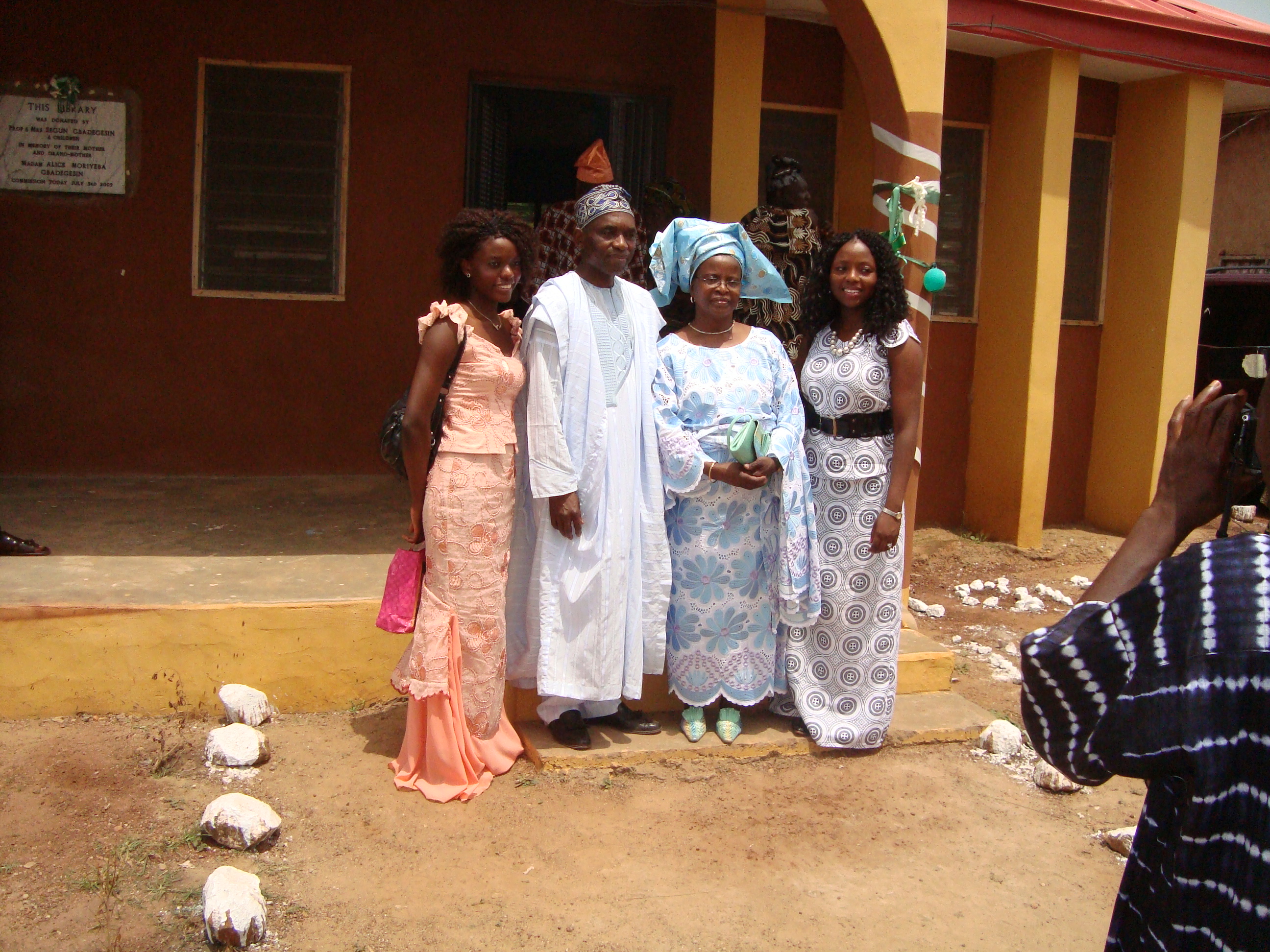 STGFF BOARD MEMBERS AT THE DONATION OF LIBRARY TO FIRST BAPTIST SCHOOL ISIA OKEHO ON JULY 4 2009